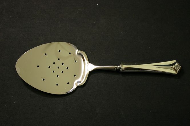 Hovedbilde Rådhus med vifte fiskespade m/stålklinge
