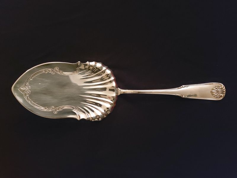 Skjell kakespade