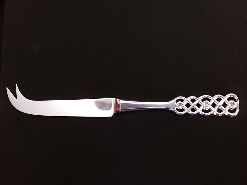Ringebu ostekniv